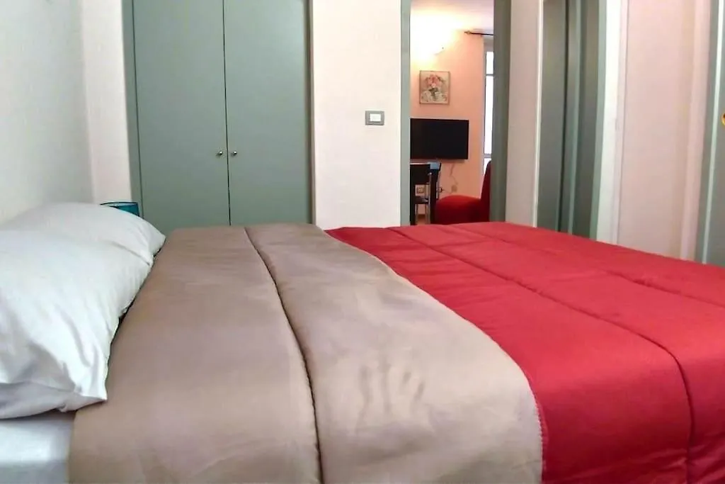סאסארי Comoda Casa In Centro דירה